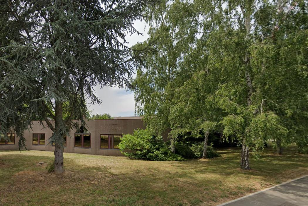Bureau Orsay 810m² Location bureau Orsay Essonne OLBUR2422105 1
